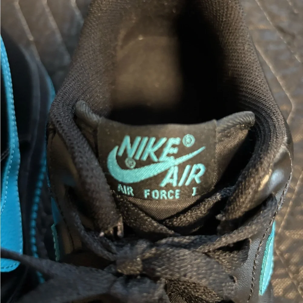 Vintage Nike Air Force 1 Men's Black and Aqua Sneakers